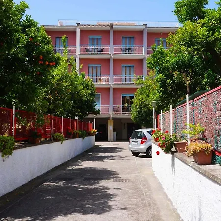 Susy Relais Bed & Breakfast 3*